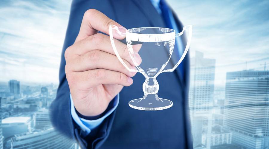 行业独一无二！哈哈体育集团斩获中国智能管理杰出应用大奖